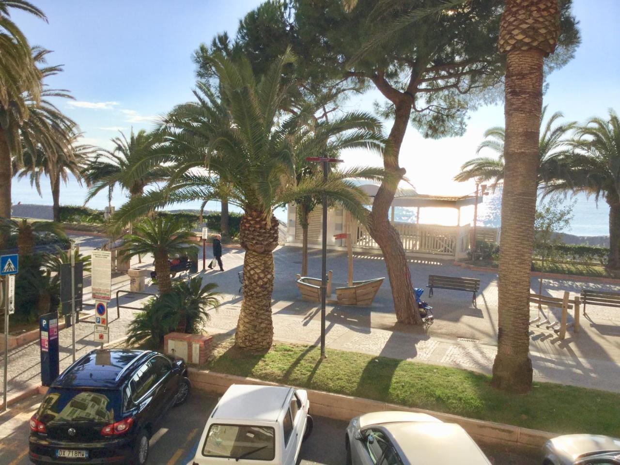 La Villetta Appartamenti Per Vacanze 피날레리구레 외부 사진