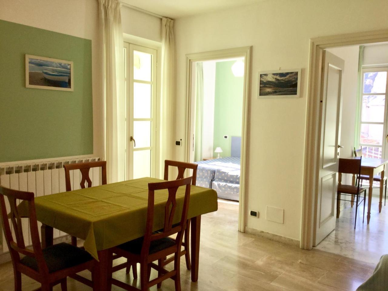 La Villetta Appartamenti Per Vacanze 피날레리구레 외부 사진