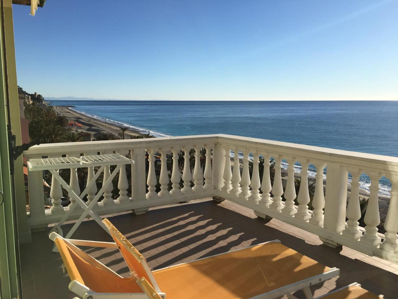 La Villetta Appartamenti Per Vacanze 피날레리구레 외부 사진