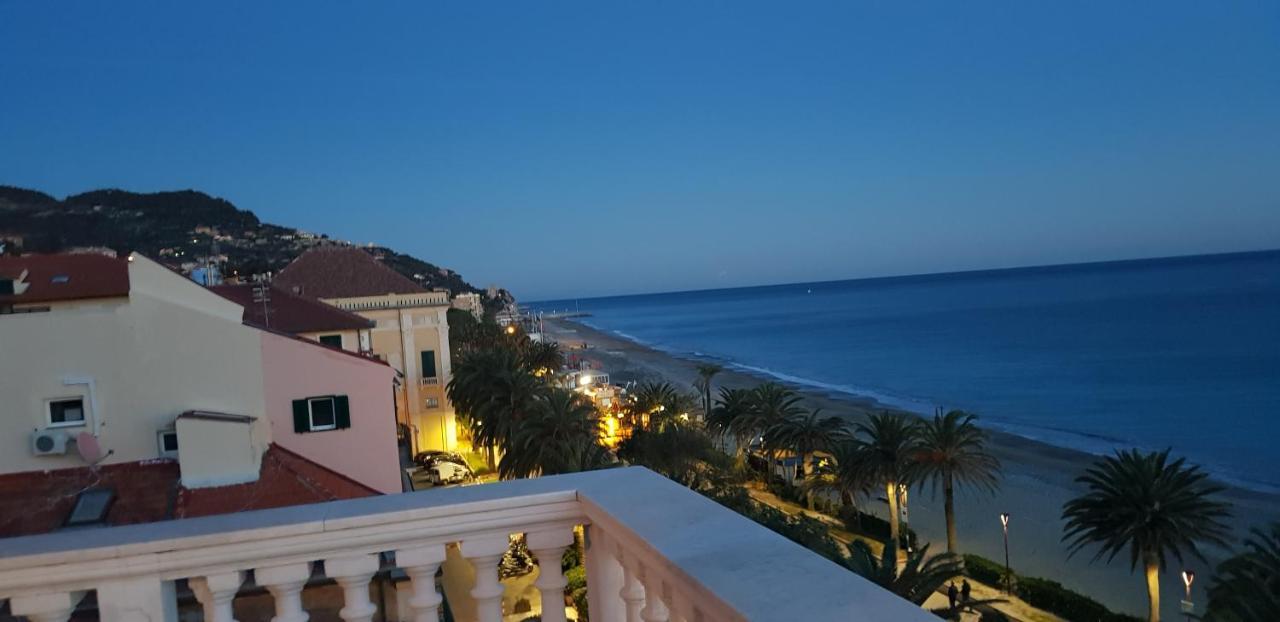 La Villetta Appartamenti Per Vacanze 피날레리구레 외부 사진